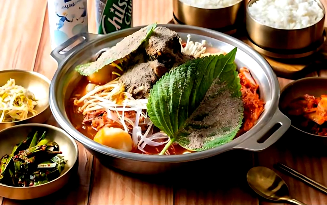 UNCLE-K 排骨火鍋店 아저씨감자탕 餐點